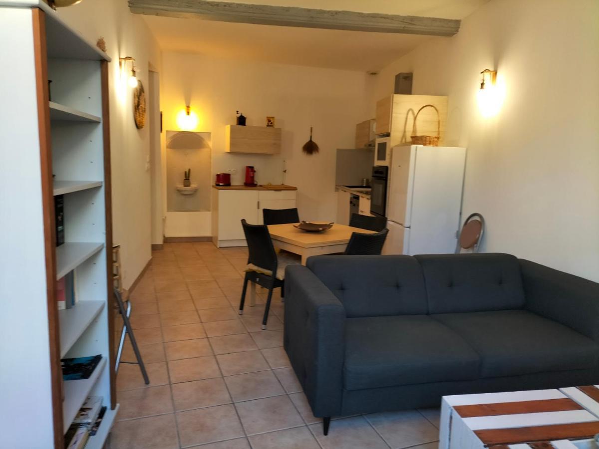 Appartement De Charme Vers Pont du Gard Exterior foto